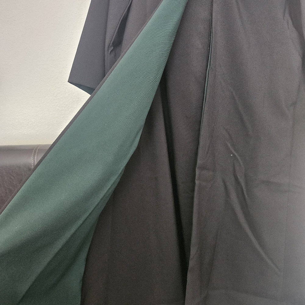 HP Slythwrin Robe - Picture 4 of 5